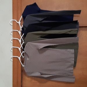 Lot of 5 Gap Favorite shirts